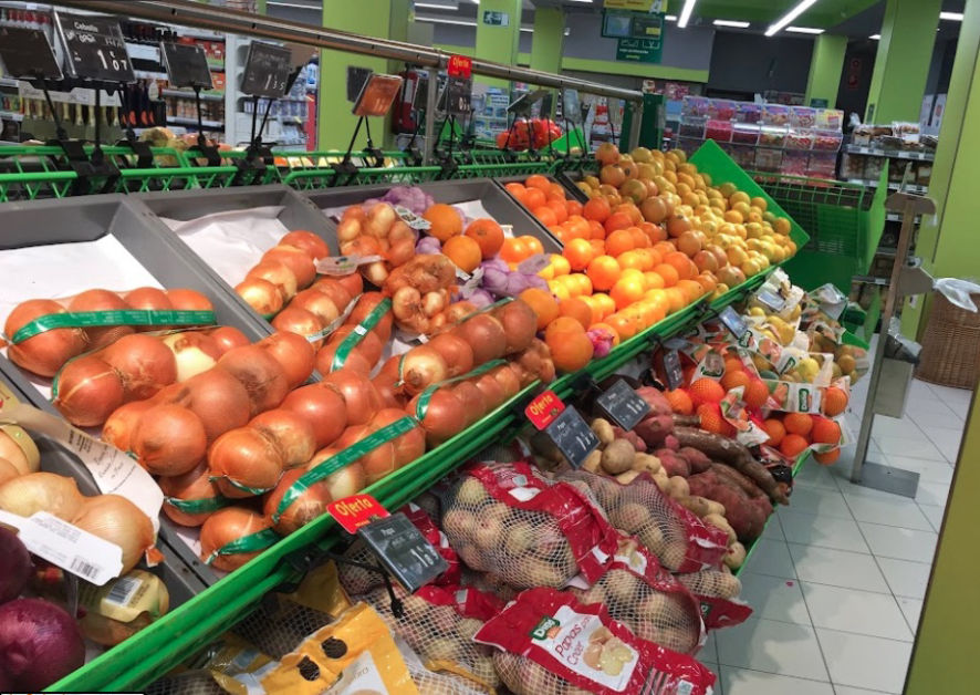 Obst und Gemüse im SuperDino Papagayo