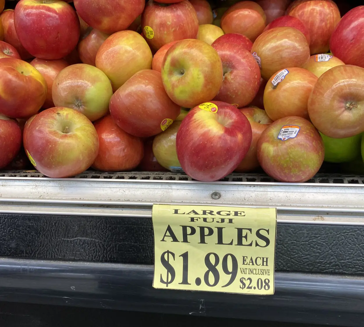 Äpfel mit Preisschild