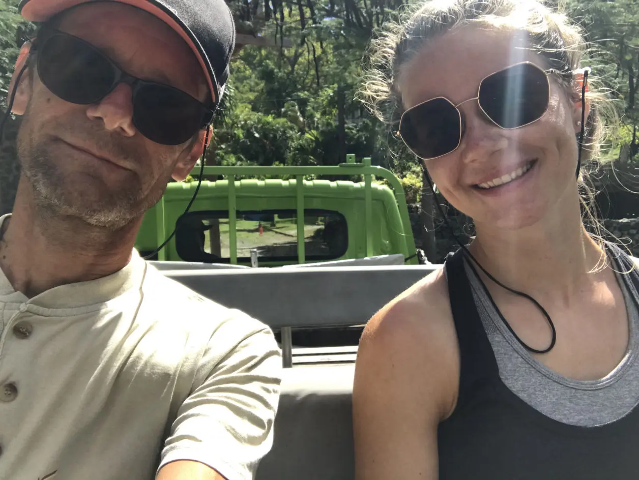 Selfie auf dem Pritschenwagen zur Zip Line