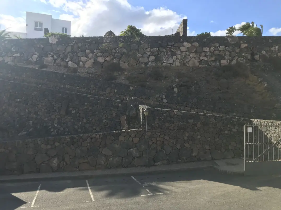 Stützmauern in Puerto Calero